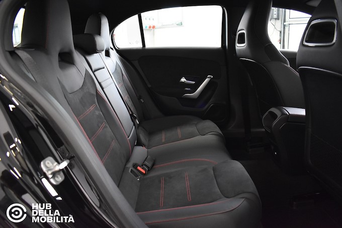 A 180 D AMG LINE ADVANCED PLUS